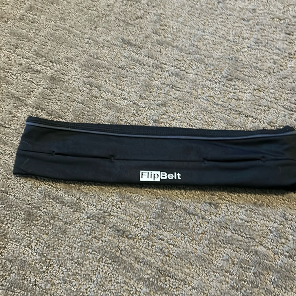 FlipBelt for running/travel